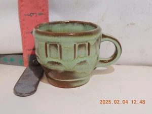 Frankoma 94C cup , green/brown color - No damage - Picture 1 of 2