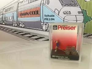28112 PREISER BOITE DE PERSONNAGE HOMME TIRANT UN CHARIOT ECHELLE HO 1/87 - Imagen 1 de 1