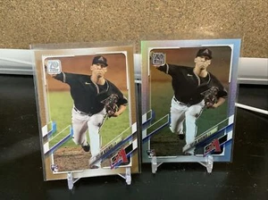 2021 Topps Series 2 Taylor Widener 2 Rookie Gold 512/2021 & Rainbow Foil DBacks - Bild 1 von 2