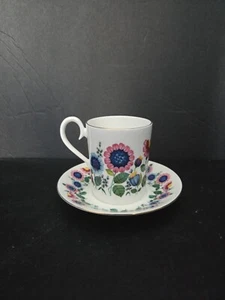 ROYAL ALBERT PRIMAVERA FLORAL WHITE DEMITASSE CUP/SAUCER SET ENGLAND(CX-16-M-10) - Picture 1 of 6
