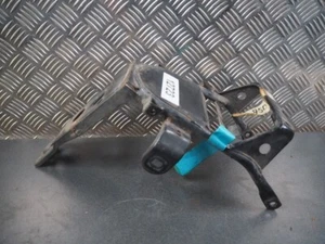 SUZUKI DR750 1988 63120-44B02 SUB FRAME RR 12723 - Photo 1/5