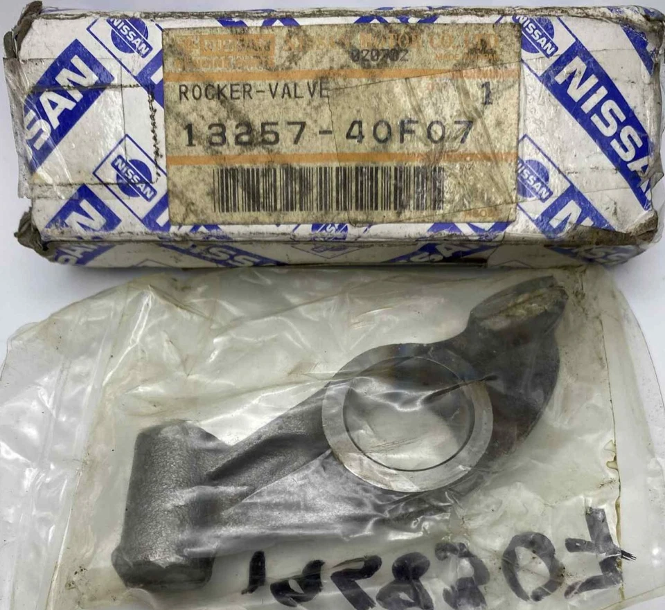 Genuine Nissan Intake Rocker Arm - 13257-40F07 - Image 1 of 1