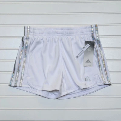 Pantalones cortos deportivos Adidas nuevos con etiquetas Foto 1 de 3