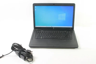 Computadora Portátil HP 2000-329WM 15.6" AMD E-350 1.60Ghz 3GB RAM 300GB Foto 1 de 4