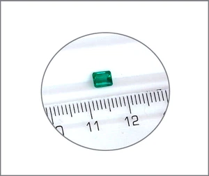 Grüner funkelnder Smaragd- Wenn Qualität  entscheiden soll -  von Greenfire - Bild 1 von 7