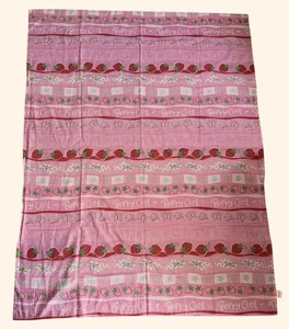 Strawberry Shortcake 2004 Toddler Baby Flat Sheet Berry Sweet Pink Cutie Pie - Picture 1 of 6