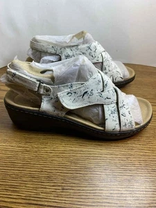 Clarks Collection Damen-Sandalen Größe 10 W Riemchen Fersenriemen blau elfenbeinfarben Komfort - Bild 1 von 11