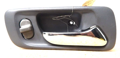 Manija de puerta interior delantera derecha Honda Accord 1998-2002 OEM 72125-S84-A01ZA Foto 1 de 4