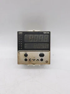 Azbil C36TCOUA12KO Temperature Controller - Picture 1 of 4