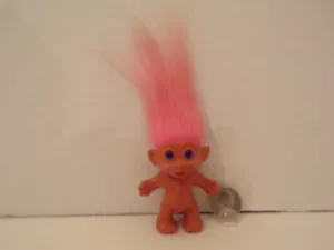 ETone Troll Doll~Vintage~2 1/2"~colore caramello~capelli rosa~occhio blu~Made in Korea - Foto 1 di 5