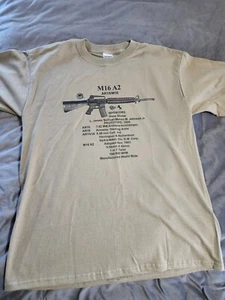 M16 A2 - AR15/M16 Schusswaffen T-Shirt - Bild 1 von 2