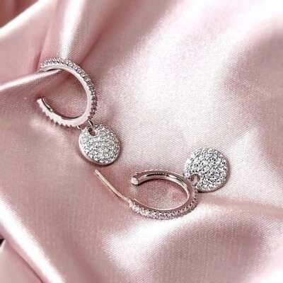 Juego de pavé disco hecho con SWAROVSKI cristal oro blanco 18k gf pendientes de aro abiertos Foto 1 de 4