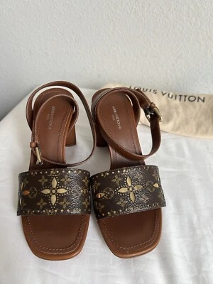 LOUIS VUITTON SILHOUETTE Monogram 棕色凉鞋 7.5 码 — 第 1/4 张图片