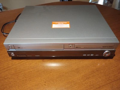 Panasonic DMR-EH75V 80GB HDD/DVD Recorder/VCR/VHS --Needs Service - Image 1 of 4