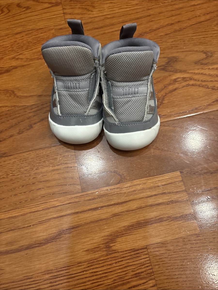 Las mejores ofertas en Gray Athletic Shoes | eBay