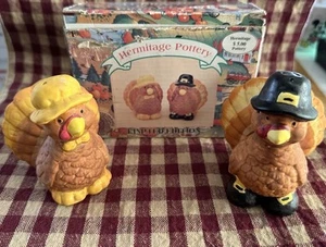 Thanksgiving Pilgrim Turkey Salt & Pepper Vtg Shaker Set w/Box Hermitage Pottery - Picture 1 of 9