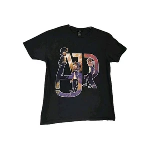 Camisa AJR Mediana THE MAYBE MAN TOUR 2024 Camisa Negra Banda Camiseta Concierto  - Imagen 1 de 10