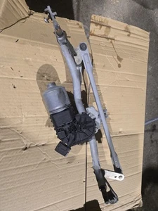 Peugeot Partner Bj 08-14 Scheibenwischermotor Mechanismus Gestänge vorne 0390241621 3397020955  - Bild 1 von 4