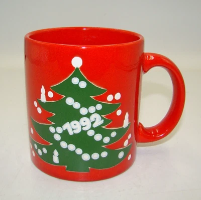 Waechtersbach Christmas Tree 1992 Mug - Image 1 of 3