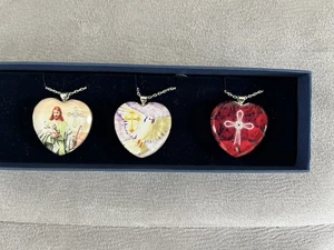 Danbury Mint Faith Crystal Heart Pendant Chain Necklace Set/3pc NEW (1 Missing) - Picture 1 of 4