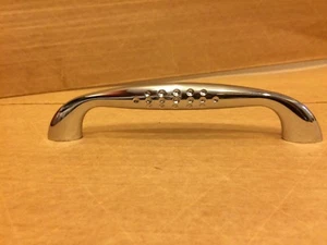 Ultra Hardware 5" Center to Center Zinc Drawer Pull Polished Chrome #59428 NICE - Picture 1 of 4