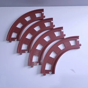 Repuestos para vías de tren ELC Happyland - Piezas de esquina de 4 cuartos de círculo - Imagen 1 de 6