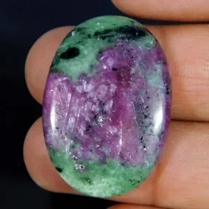 36.75Cts. Natural Gorgeous Ruby In Zoisite Oval Cabochon Loose Gemstone - Picture 1 of 3
