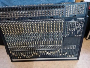 Behringer Eurodesk MX8000 48/24 Mixer Inclusive Netzteil - Bild 1 von 1