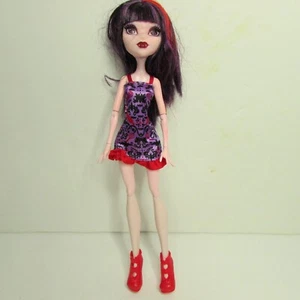 Monster High Ghoul Fair ELISSABAT Doll Dessert Red Purple - Picture 1 of 5