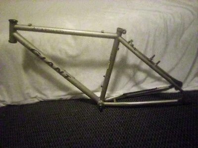 Giant Acapulco  Bicycle Frame  - Image 1 of 4