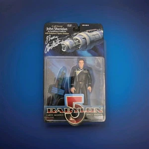 Babylon 5 - Captain John Sheridan MoC Actionfigur handsigniert Bruce Boxleitner - Bild 1 von 2