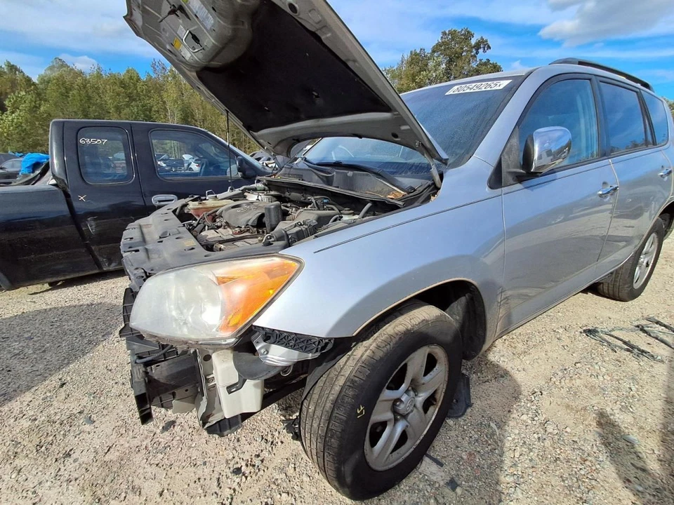 2010 丰田 RAV4 左驾驶员挡泥板二手 4DR SUV SLV PC 1F7 仅本地皮卡 — 第 1/4 张图片