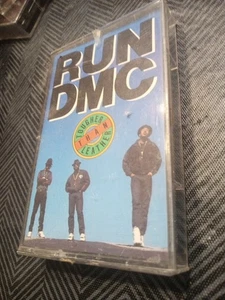 RUN DMC - Tougher than Leather Rap Cassette Tape 1988 Classic Album Tested Works - Imagen 1 de 4