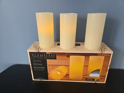 Pack of 3 Flameless Scented Real Wax Pillar Candles - Cream Ivory Color Read!!! Foto 1 de 4