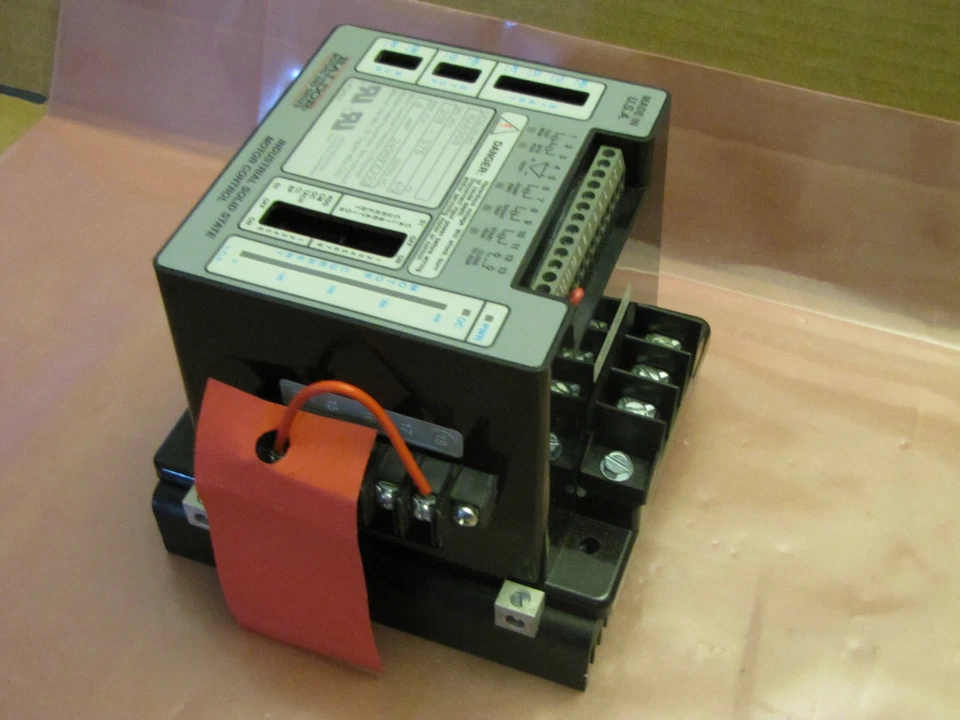 BALDOR MOTOR CONTROL MA8008 NEW - Image 1 of 4