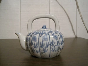 BLUE AND WHITE TEAPOT--MADE IN CHINA - Picture 1 of 11