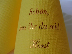 35 bedruckte Servietten mit Spruch: Schön, dass ihr da seid+Name/Geburtstag/Text - Bild 1 von 1