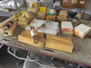 LOT OF NEW AND USED FUSES 47 BOXES BUSSMANN-LIMITRON-LITTLEFUSE-CEFCO-FUSETRON - Picture 1 of 7