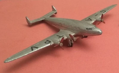 Aereo quadrimotore Meccano - Dinky Toys in metallo.  Fine anni '40 - primi '50 - Immagine 1 di 3