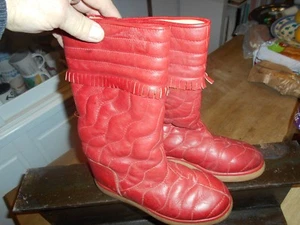 BOTTES ROUGE MINELLI  VINTAGE COLLECTOR T 35 A 15€ ACH IMM FP com MOND RELAY TOP - Picture 1 of 9