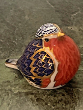 A superb NEW Royal Crown Derby -Red Breasted Robin Paperweight figurine