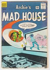 ARCHIE'S MAD HOUSE #26 SABRINA THE TEENAGE WITCH 3rd APP 1963 UFO MARTIAN ALIENS