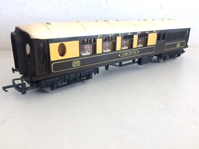 TRIANG PULLMAN R328 BRAKE/3RD COACH GC 2 AVAILABLE - Image 1 of 4