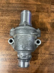 2011-2019 ford f-150 5.0L thermostat housing assembly / no leaks, working - Picture 1 of 5