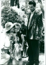 Meg Ryan, Mae Whitman, Tina Majorino and Andy García, - Vintage photograph