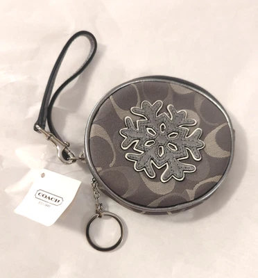 Novo com etiquetas Coach floco de neve bolsa moeda pulseira assinatura C chaveiro polimento brincalhão - Imagem 1 de 4