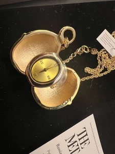 The Metropolitan Museum of Art Russian Imperial Egg Pendant Watch - Picture 1 of 14