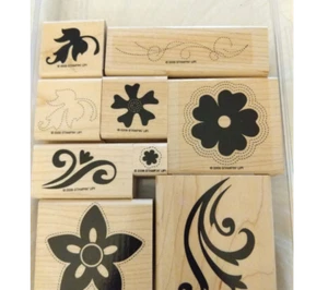 STAMPIN' UP! Set di 9 timbri in gomma cuciti esotici pensionati montati su legno usati in ottime condizioni - Foto 1 di 9