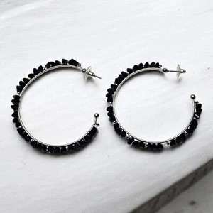 Hoop Earrings Black Chip Bead Silver Tone Big Open - Picture 1 of 3