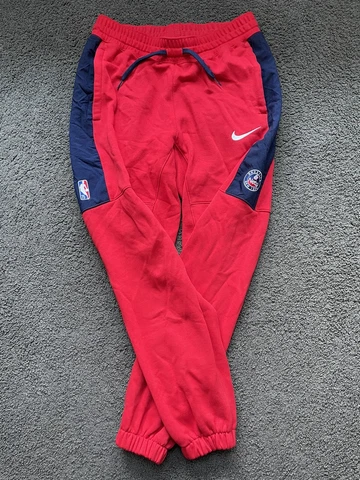 NIKE Brooklyn Nets 75th Anniversary Fleece Pants Medium Courtside Sweatpants Red Cover